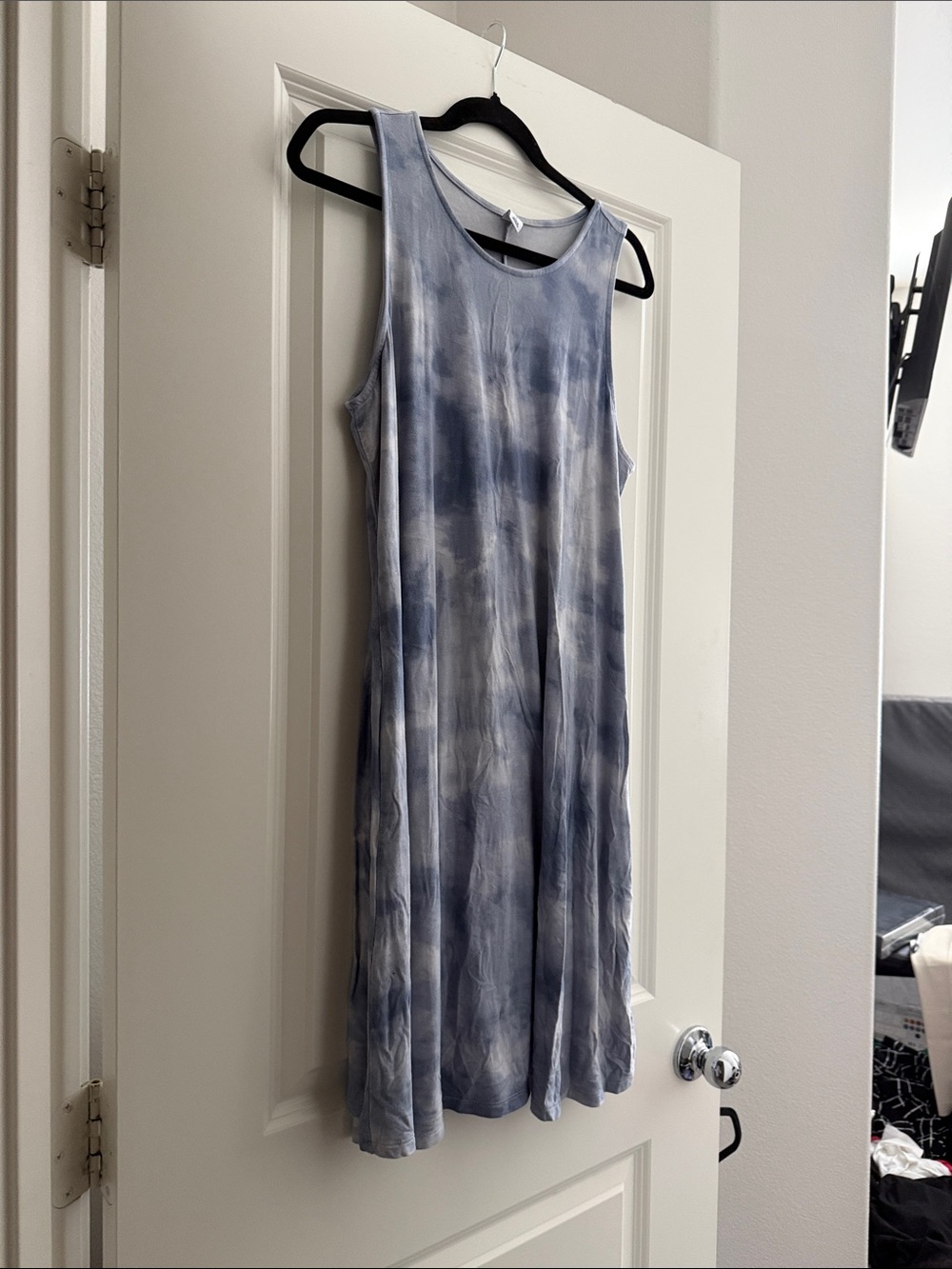 Old Navy Blue & White Tie-Dye Sleeveless Midi Dress